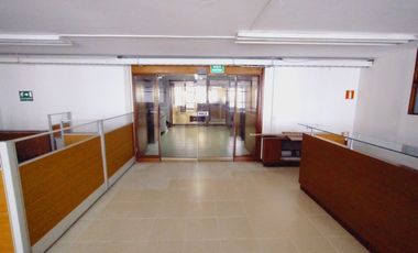 oficina en arriendo en centro. Cod A1023105