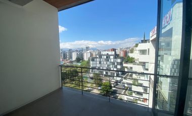 Suite de Venta en La González Suárez con balcón y vista privilegiada