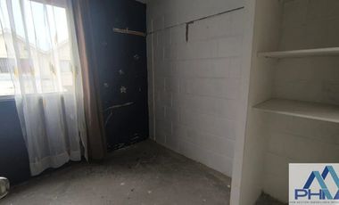 Casa En Venta C/ Estacionamiento En Centro De Lampa