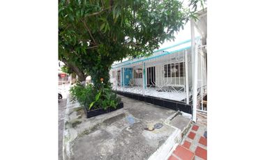 Comoda Casa + Apartamento en VENTA Barrio La VICTORIA