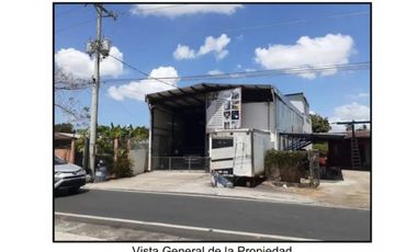Venta de galera (con negocio de montajes metáticos) en Juan Díaz GTA