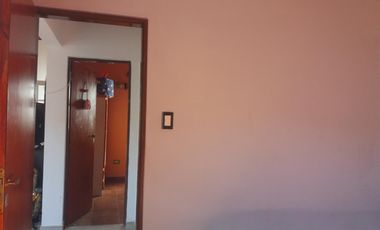 IMPECABLE PH FONDO 3 AMB PLANTA BAJA CON PATIO Y LAVADERO