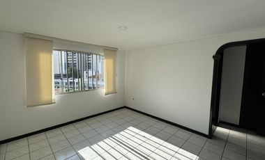 apartamento en arriendo en torres de cañaveral. Cod A1410690