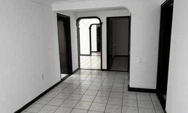 apartamento en arriendo en torres de cañaveral. Cod A1410690