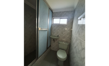 EDIFICIO BARRIO CARVAJAL EN VENTA - BOGOT