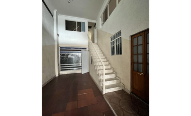 EDIFICIO BARRIO CARVAJAL EN VENTA - BOGOT