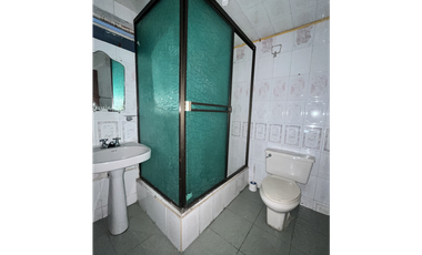 EDIFICIO BARRIO CARVAJAL EN VENTA - BOGOT