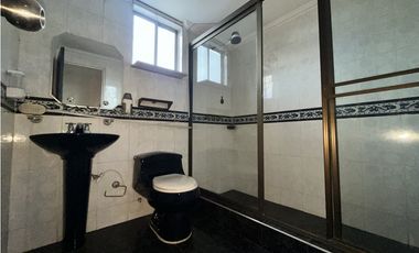 EDIFICIO BARRIO CARVAJAL EN VENTA - BOGOT