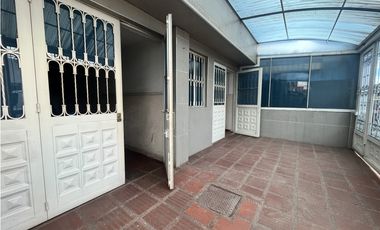 EDIFICIO BARRIO CARVAJAL EN VENTA - BOGOT