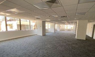 Oficina en Arriendo en Av Apoquindo/ Metro el Golf