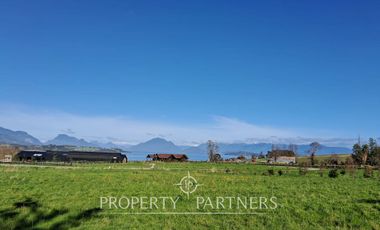 Parcela en loteo con acceso al lago Ranco