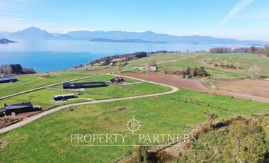 Parcela en loteo con acceso al lago Ranco