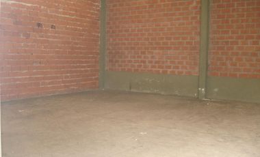 LOTE 700 m2 con Galpon 10x10
