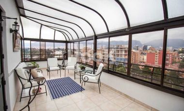 Se vende Duplex con terraza en Quinta Paredes