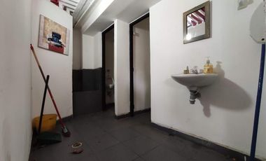 casa-local en venta en quinta oriental. Cod V23943