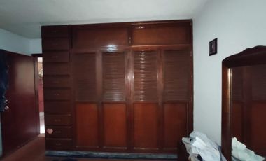 casa-local en venta en quinta oriental. Cod V23943