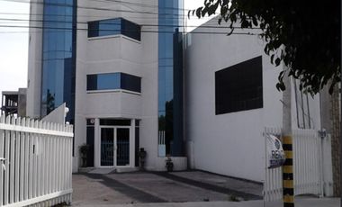 EDIFICIO EN VENTA EN QUERETARO COL. JARDINES DE LA HACIENDA (CENTRICO) RODEADO DE AVENIDAS PRINCIPALES,BANCOS,PARQUES,ETC