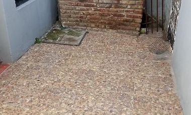 Departamento Tipo Casa en venta en Quilmes Oeste