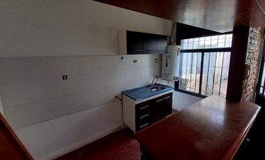 Departamento Tipo Casa en venta en Quilmes Oeste