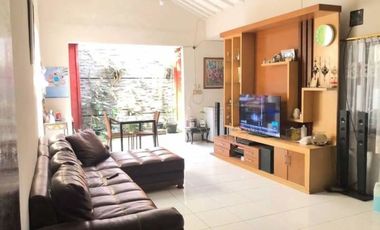 Rumah Tanah Luas di Pharmindo Cimahi Selatan