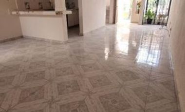 Bonita Casa en Venta en Lomas 3ra. Secc.