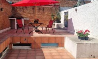 Bonita Casa en Venta en Lomas 3ra. Secc.