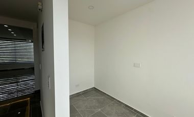 apartamento en venta en la hacienda. Cod V5077