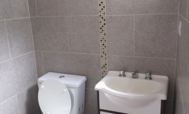 EXCELENTE DUPLEX MODERNO DE 3 AMBIENTES 65 M2 AL FRENTE. NUEVO VALOR