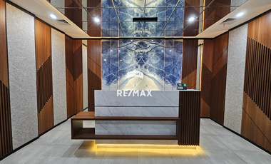 Di Jual Office space dengan Interior mewah sudah full furnish di The Smith, Alam sutera