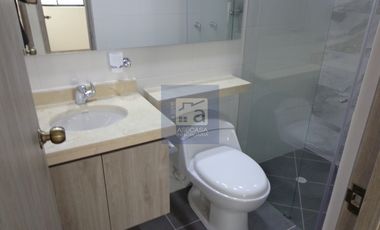 COD. 6256 - SE ARRIENDA APARTAMENTO - BARRIO: CALLE 200