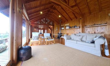 Punta de Tralca - Isla Negra, Excelente Propiedad en Borde Costero