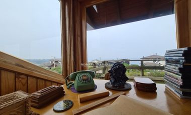 Punta de Tralca - Isla Negra, Excelente Propiedad en Borde Costero