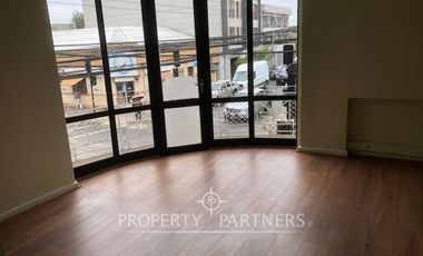 Céntrica casa comercial en el centro de Temuco