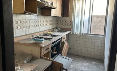 Se vende Edificio con 12 departamentos Cumbres 2do sector