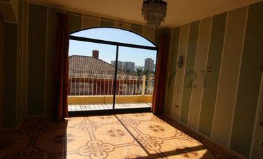 Se arrienda casa en La Herradura Oriente