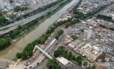 Apartemen Seasons City Latumenten