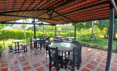 finca en arriendo en condina. Cod A7344326