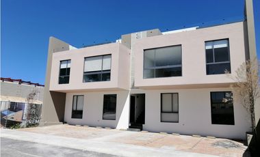 DEPARTAMENTO CON ROOF GARDEN EN ZAKIA - ZIRE EL MARQUES QUERETARO GAA