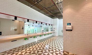 oficina en arriendo en centro empresarial san roque. Cod A4954