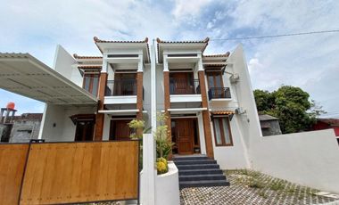 HUNIAN 2 LANTAI SIAP HUNI LOKASI PREMIUM DI JOGJA
