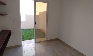 CASA EN CONDOMINIO EN PREVENTA CON RECÁMARA EN PLANTA BAJA EN TEZOYUCA, MORELOS