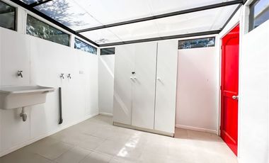 Casa en venta de 4 dorm. en Navidad