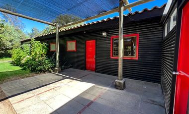Casa en venta de 4 dorm. en Navidad