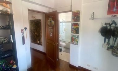 casa en venta en el poblado. Cod V12526