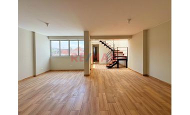 🏡 Departamento Tipo Dúplex En Venta – Surco, Zona La Bolichera