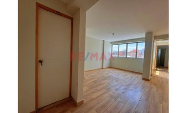 🏡 Departamento Tipo Dúplex En Venta – Surco, Zona La Bolichera