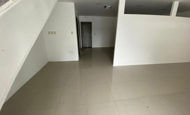 Locales Comerciales en Alquiler en la Aurora