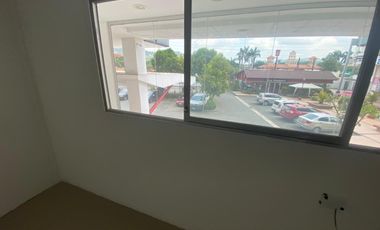 Locales Comerciales en Alquiler en la Aurora