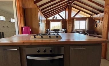 Casa en Venta en Parcela en condominio Rocas de San Andrés sector 2, con amplia casa, quincho y piscina. Ruta 5 norte, KM 210, Totoralillo. (Borde Cos