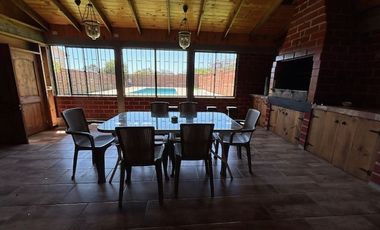 Casa en Venta en Parcela en condominio Rocas de San Andrés sector 2, con amplia casa, quincho y piscina. Ruta 5 norte, KM 210, Totoralillo. (Borde Cos